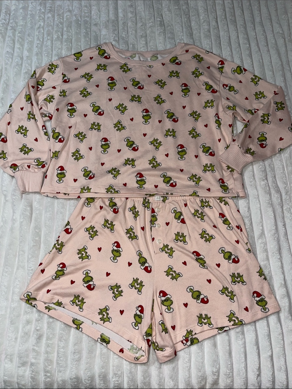 American Eagle Pink Grinch Print PJ Set | Size Small